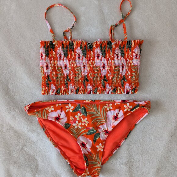 3/$30 Tropical rushed bandeau style bikini - Picture 1 of 4